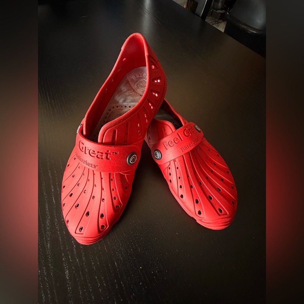 Barefooters Classic slip-on walking shoes Size 7